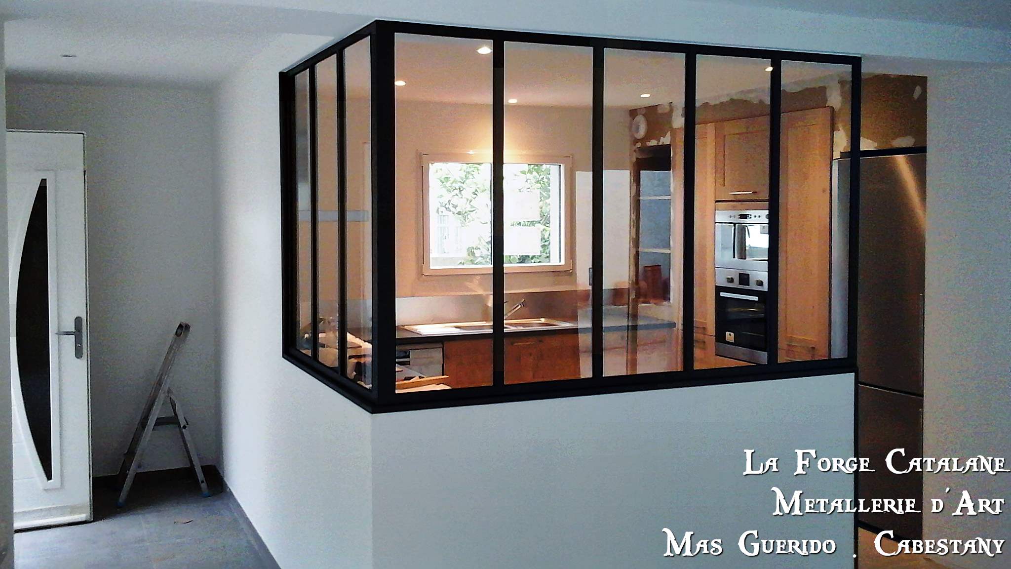 verriere separation cuisine Forge Catalane.jpg